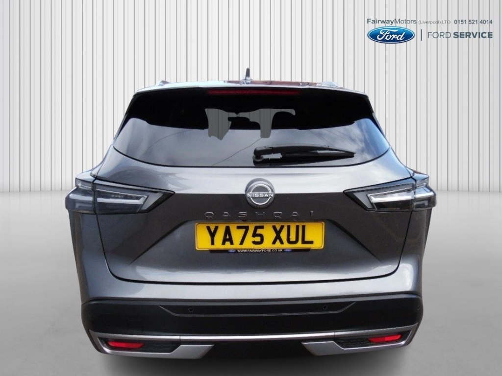 Nissan Qashqai 1.3 Dig-t N-connecta YA75XUL Grey #4