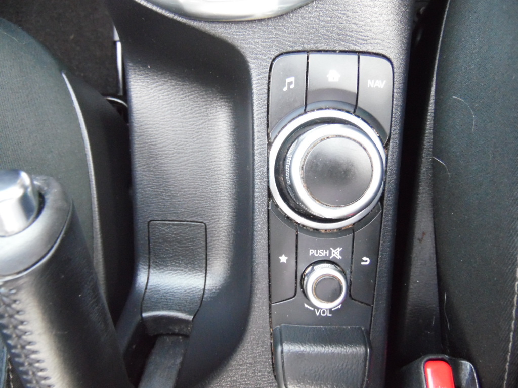 Mazda 2 Skyactiv-g Sport Nav Euro 6 Ss 90 Ps Silver #20