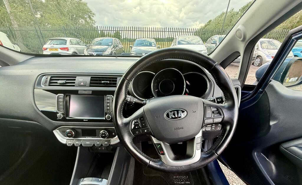 Kia RIO 1.25 1 Hatchback Euro 6 84 Bhp White #21