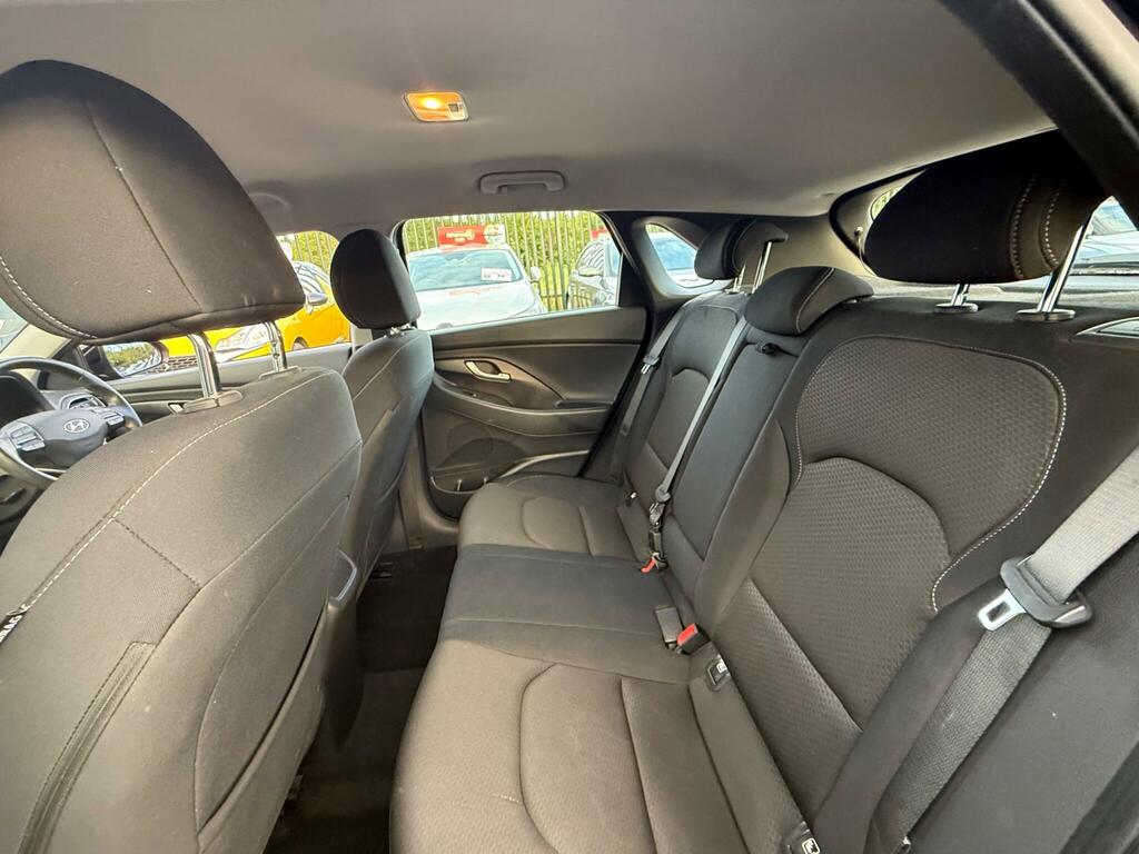 Hyundai I30 1.4L T-gdi Se Nav 139 Bhp Blue #23