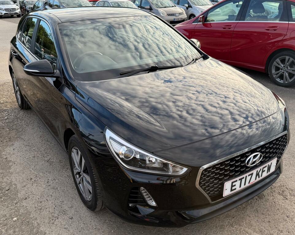 Hyundai I30 1.4 T-gdi Blue Drive Se Nav Euro 6 Ss Black #5
