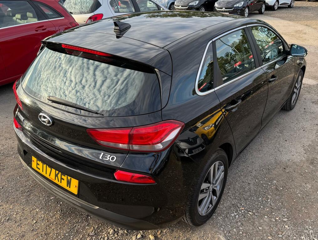Hyundai I30 1.4L T-gdi Se Nav 139 Bhp Blue #16