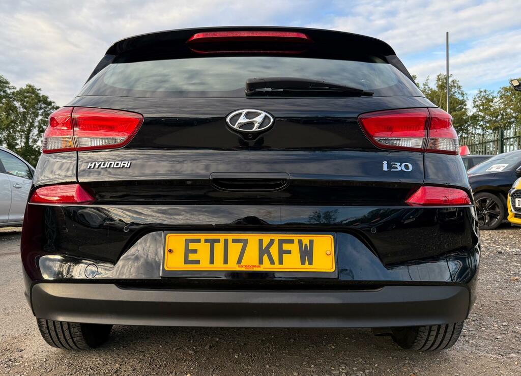 Hyundai I30 1.4L T-gdi Se Nav 139 Bhp Blue #11