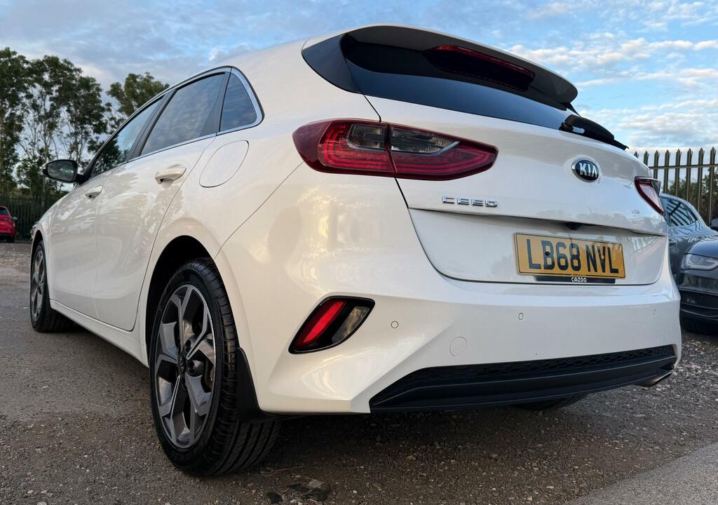 Kia Ceed 1.4 T-gdi 3 Dct Euro 6 Ss White #4