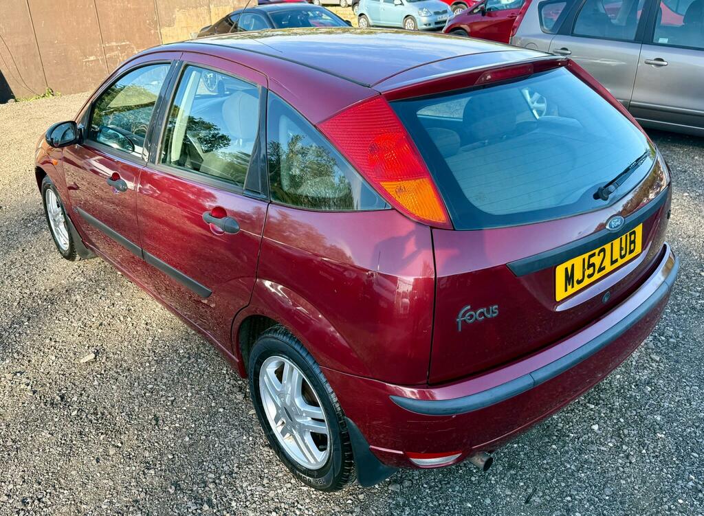 Ford Focus 1.8 Ghia Genuine 62000 Miles From New Silver #9