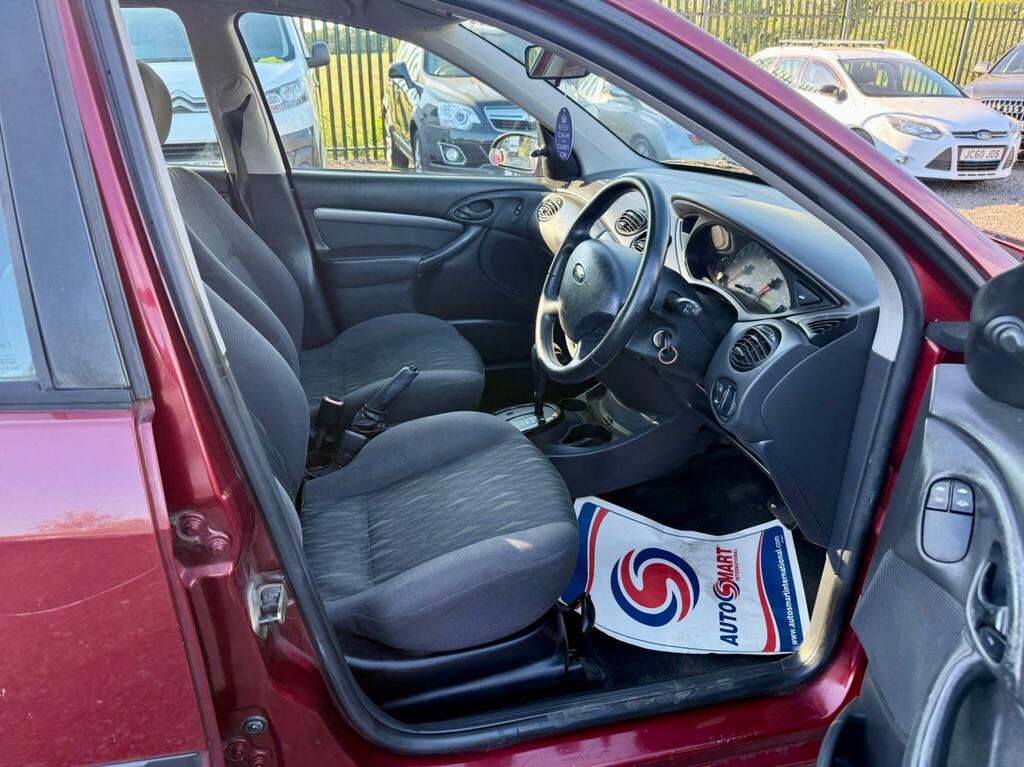 Ford Focus 1.8 Ghia Genuine 62000 Miles From New Silver #43