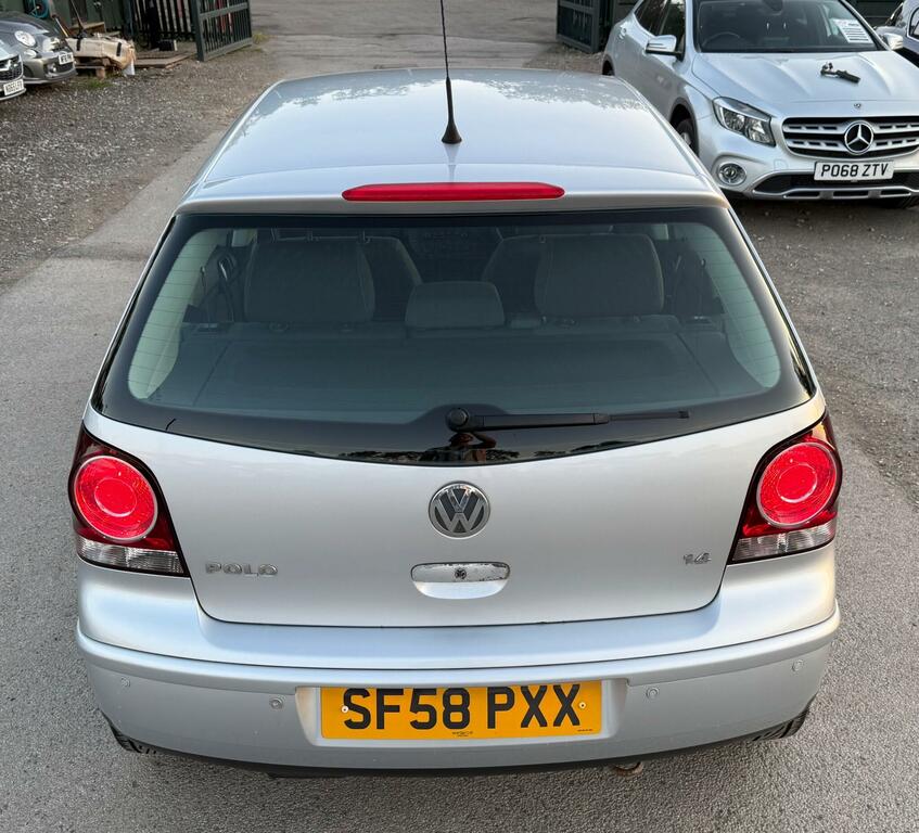 Volkswagen Polo Match 5-Door Silver #18