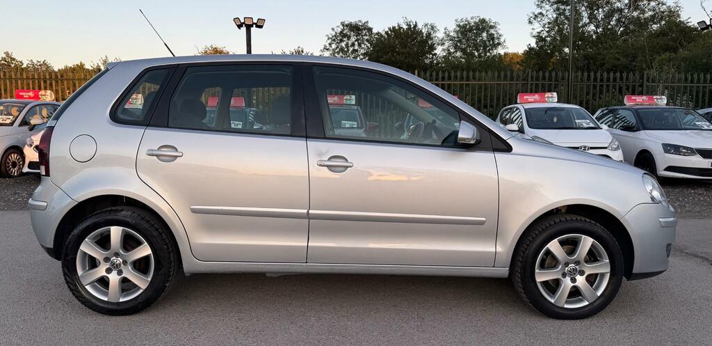 Volkswagen Polo Match 5-Door Silver #19