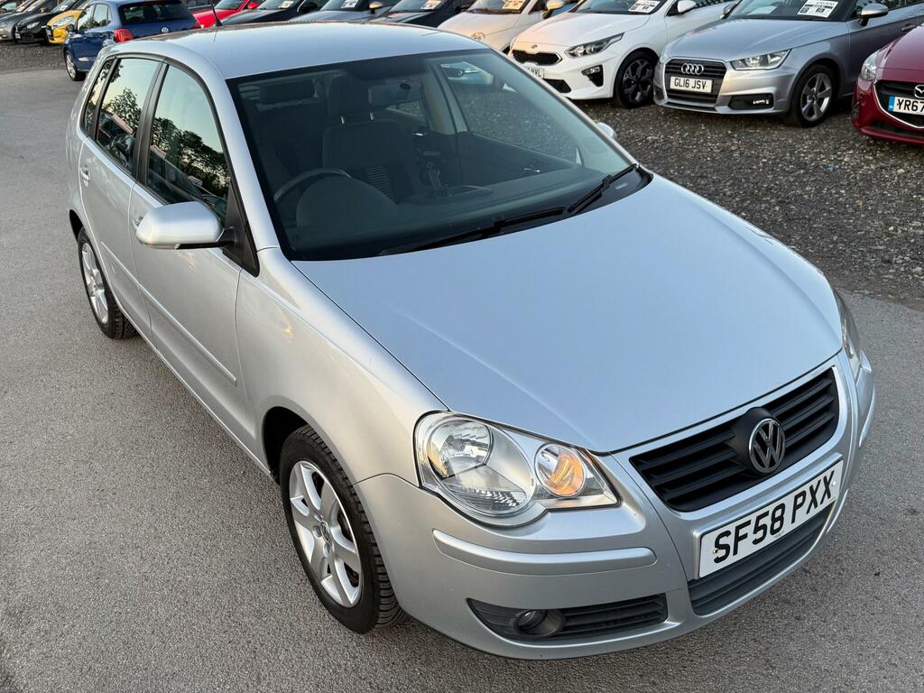 Volkswagen Polo Match 5-Door Silver #6