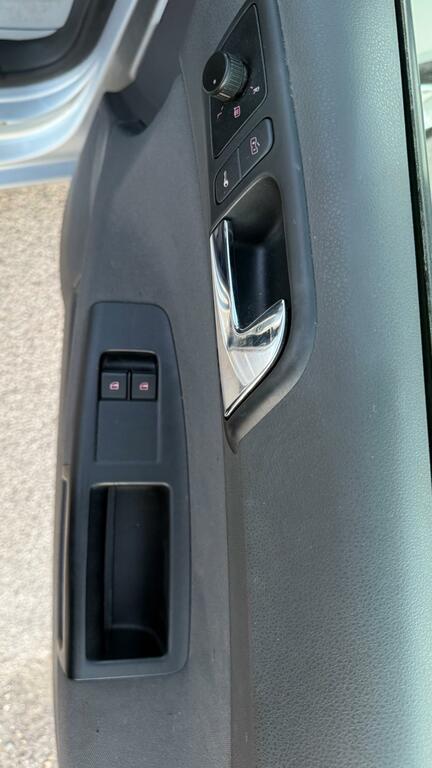 Volkswagen Polo Match 5-Door Silver #38