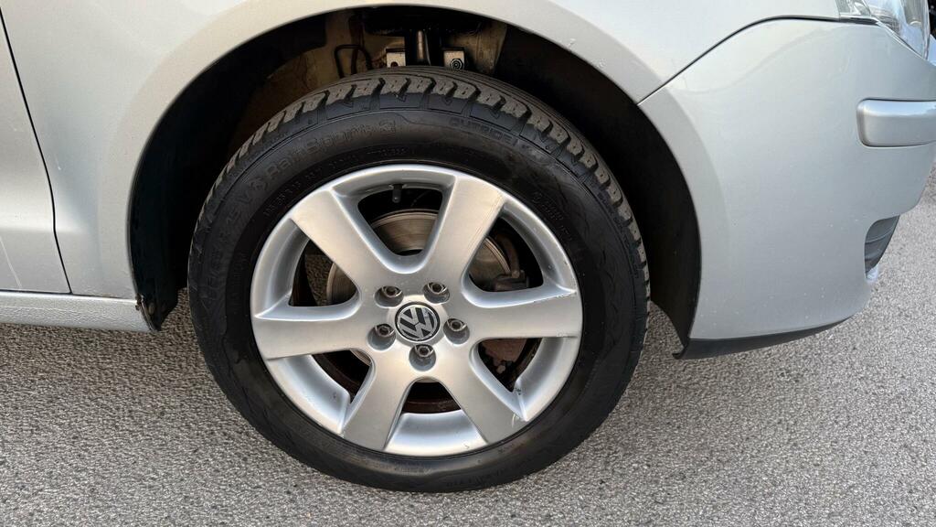 Volkswagen Polo Match 5-Door Silver #43
