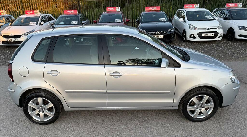 Volkswagen Polo Match 5-Door Silver #21