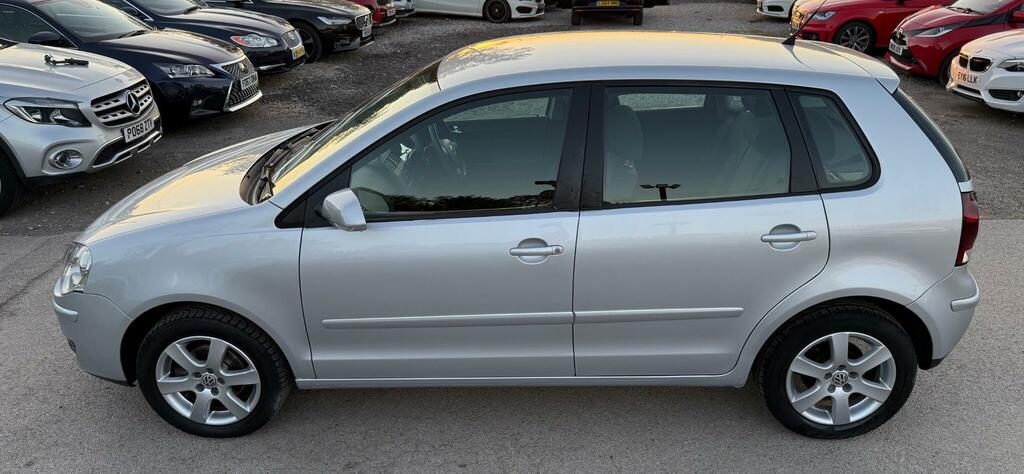 Volkswagen Polo Match 5-Door Silver #15