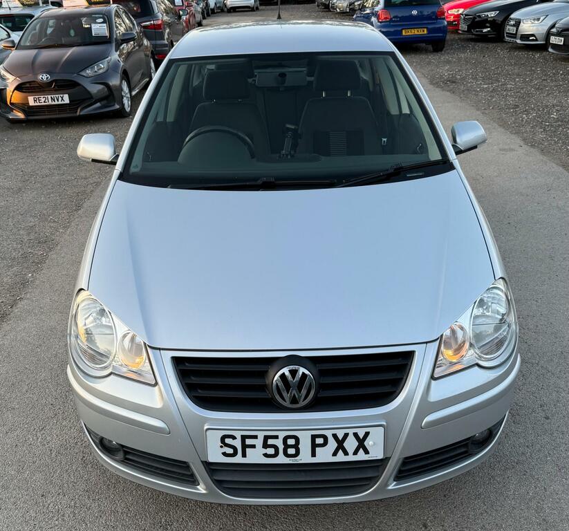 Volkswagen Polo Match 5-Door Silver #8