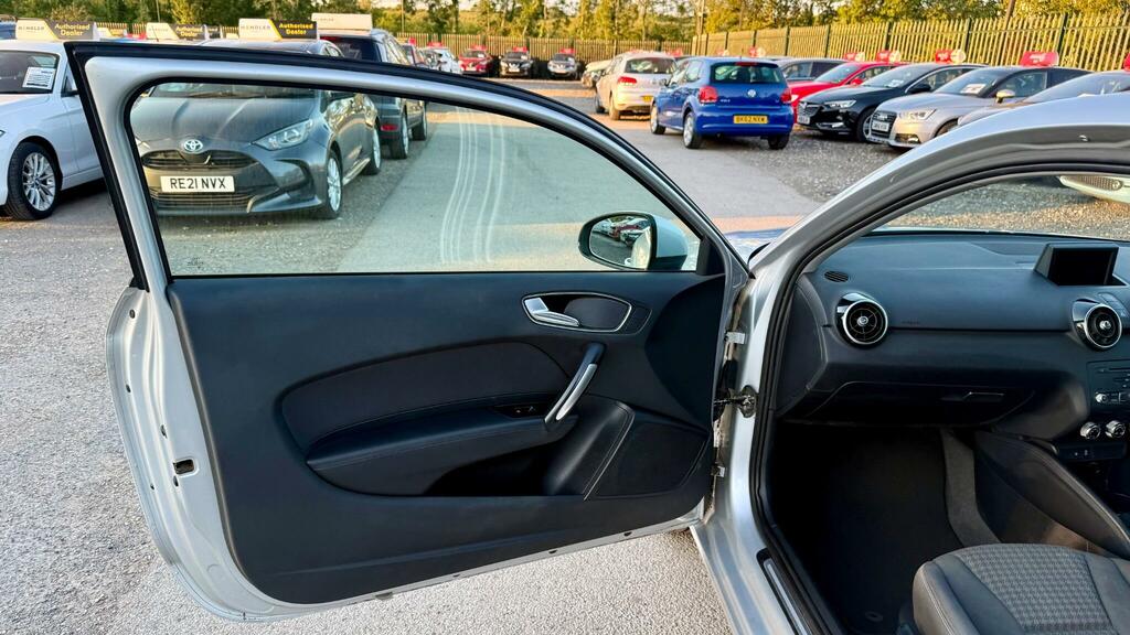 Audi A1 1.4 Tfsi Sport Sportback S Tronic Euro 5 Ss #40