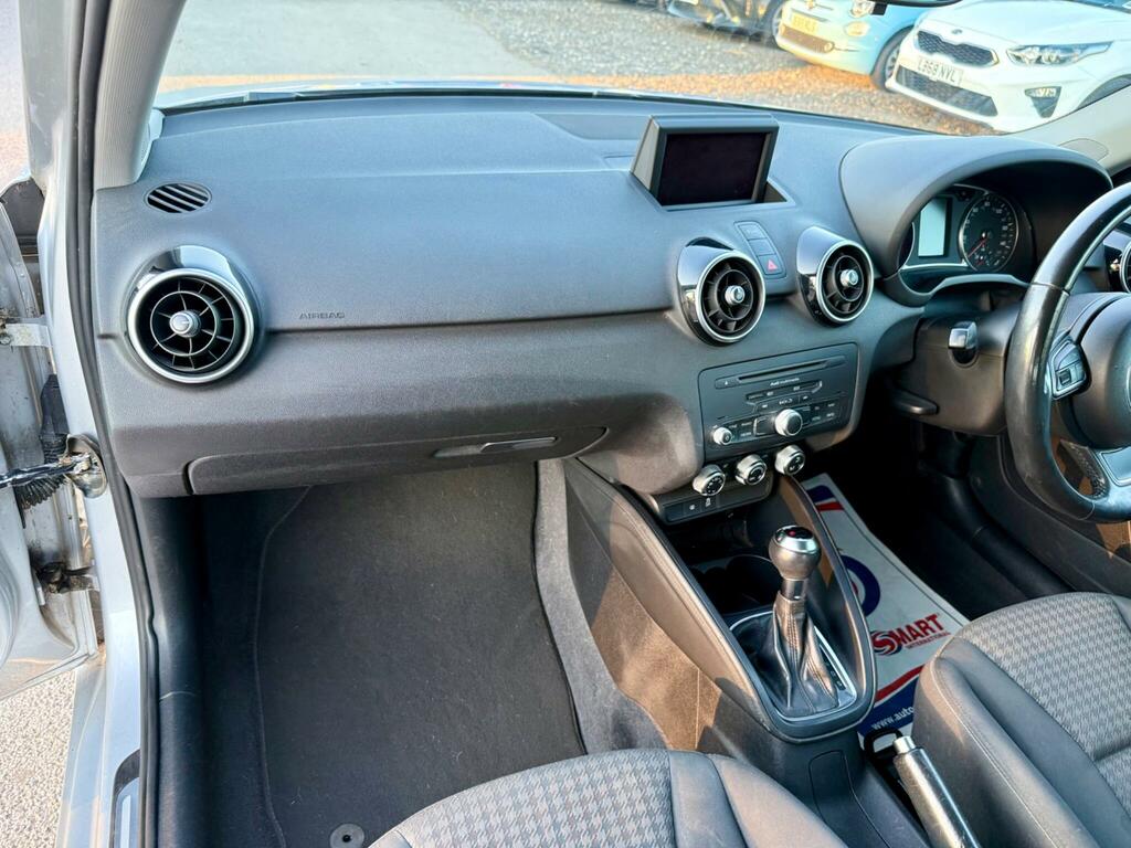 Audi A1 1.4 Tfsi Sport Sportback S Tronic Euro 5 Ss #25