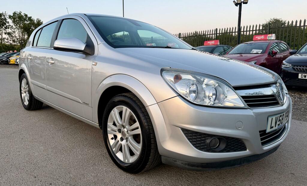 Vauxhall Astra Elite Silver