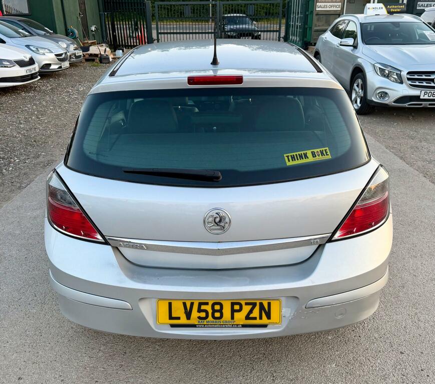 Vauxhall Astra Hatchback Blue #11