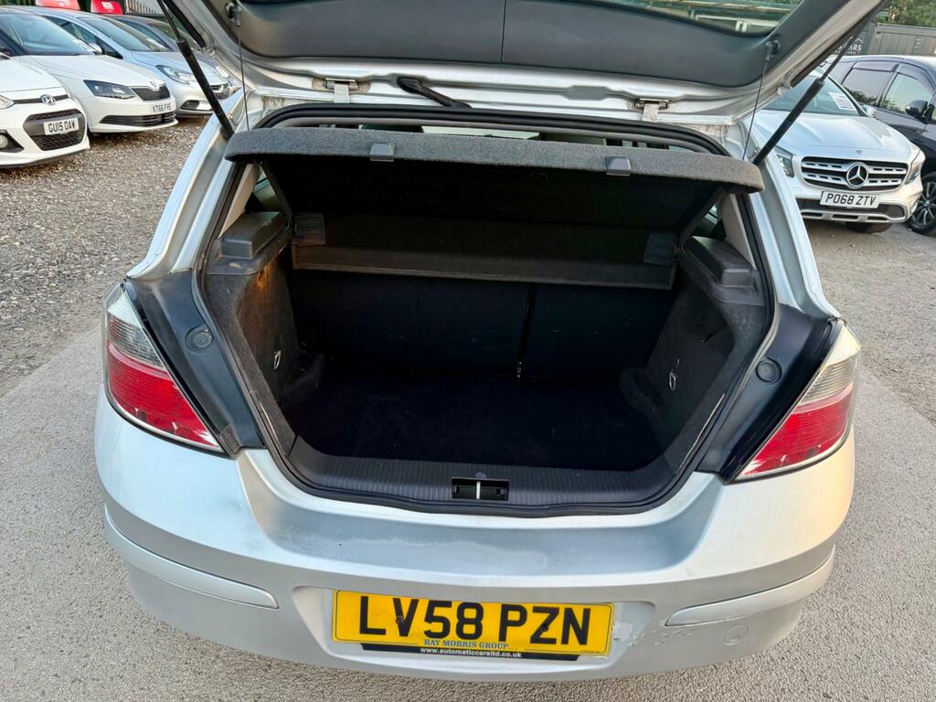 Vauxhall Astra Hatchback Blue #36