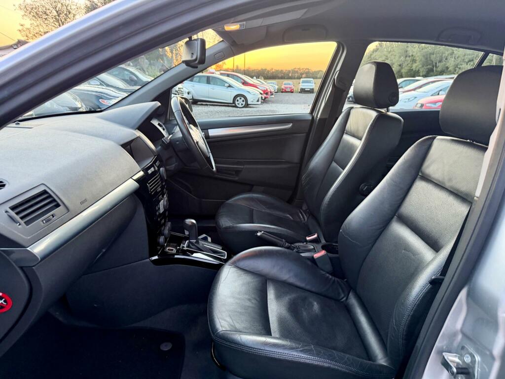 Vauxhall Astra Hatchback Blue #38
