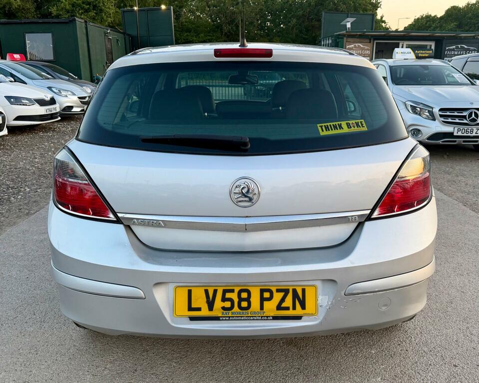 Vauxhall Astra Hatchback Blue #10