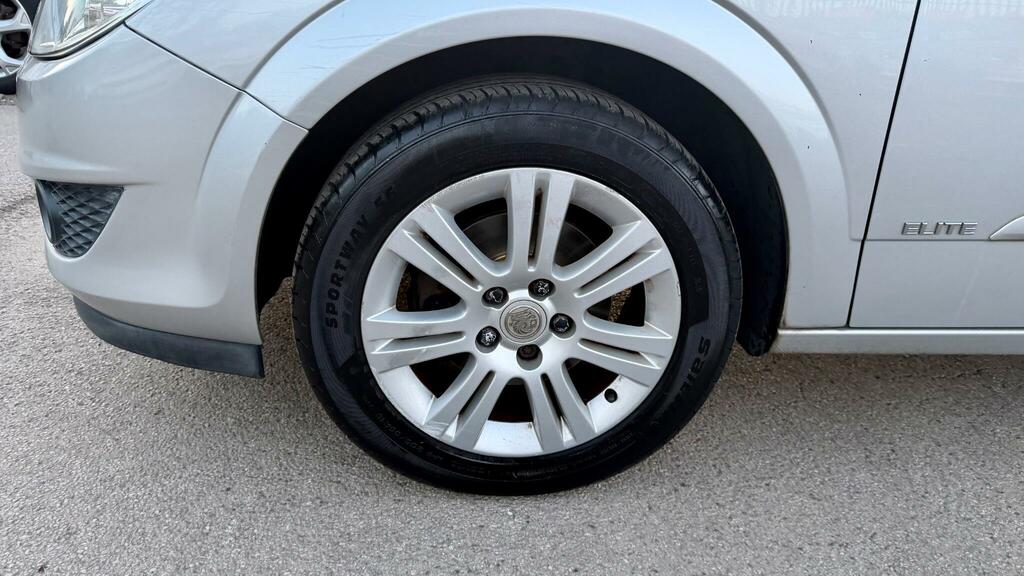 Vauxhall Astra Hatchback Blue #30
