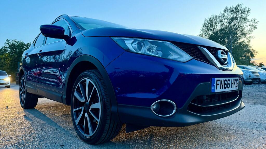 Nissan Qashqai Tekna Blue #6