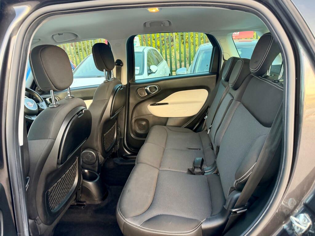 Fiat 500L Lounge Red #25
