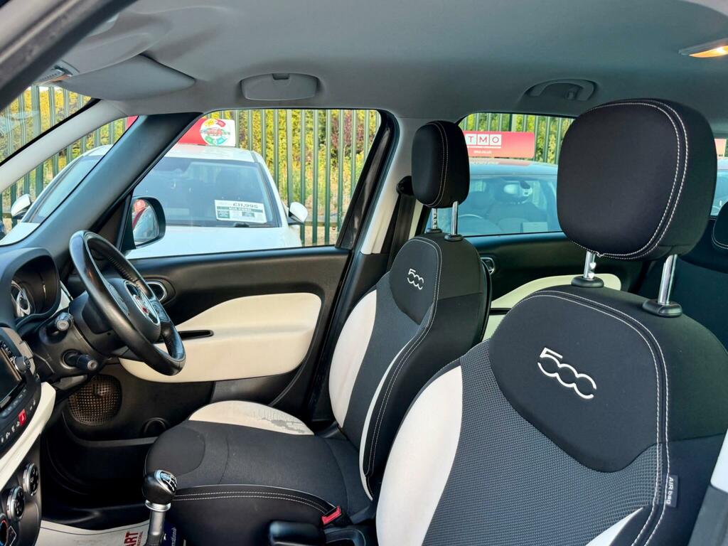 Fiat 500L Lounge Red #43