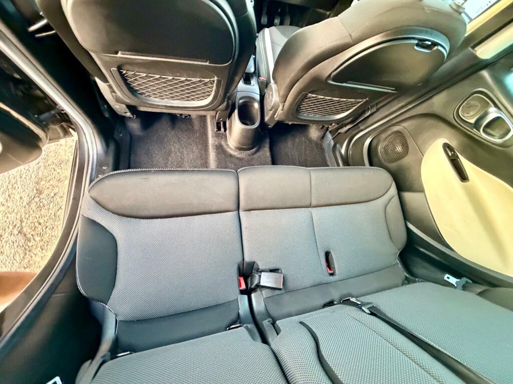 Fiat 500L Lounge Red #22