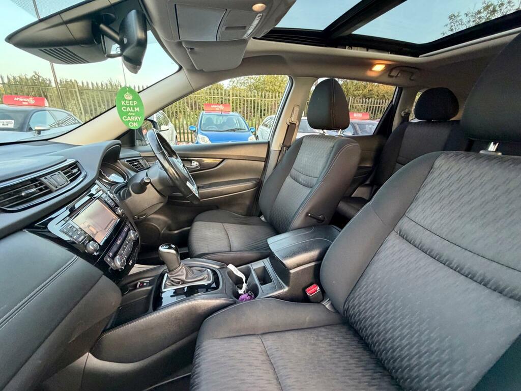 Nissan X-Trail Tekna Silver #45