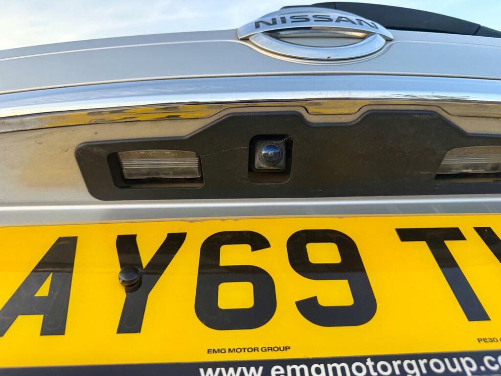 Nissan X-Trail Tekna Silver #48