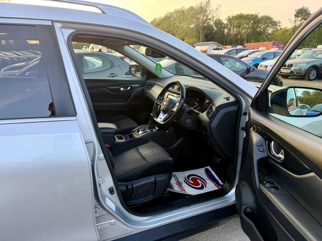 Nissan X-Trail Tekna Silver #51