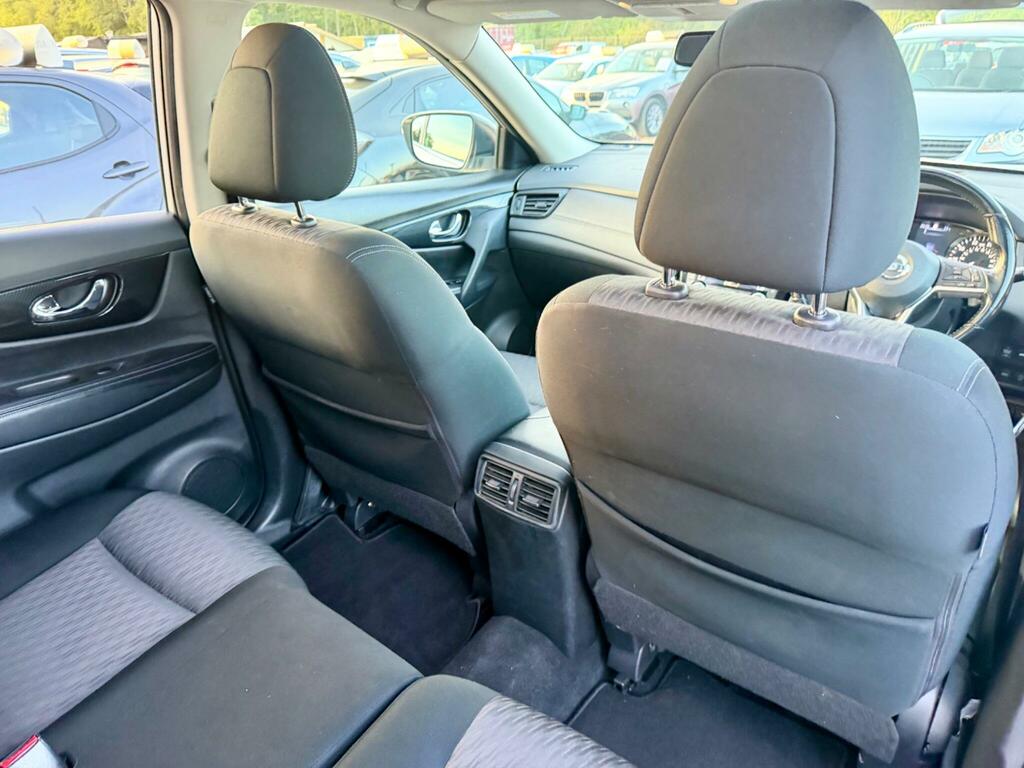 Nissan X-Trail Tekna Silver #23