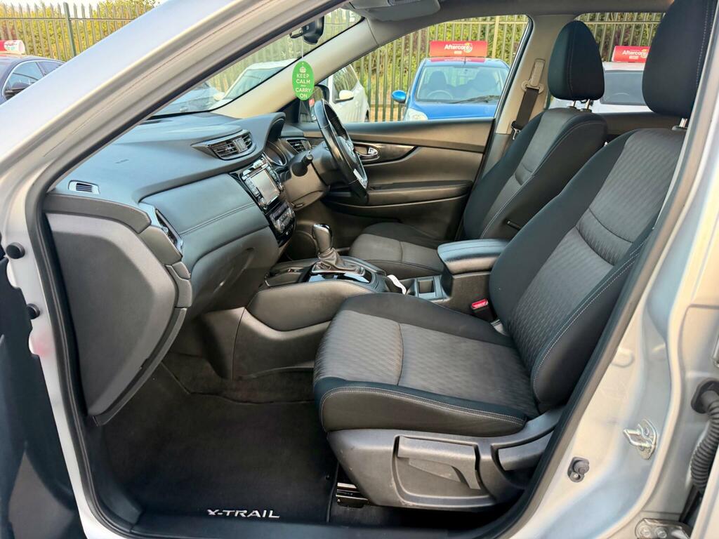Nissan X-Trail Tekna Silver #46