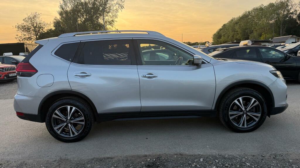 Nissan X-Trail Tekna Silver #14