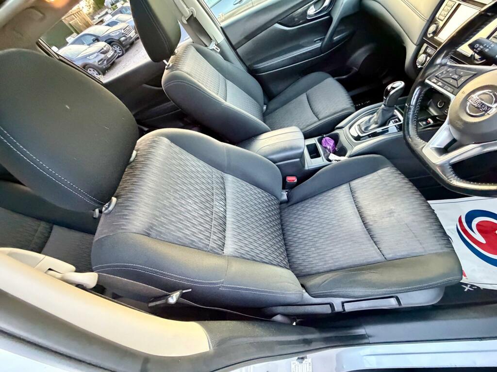 Nissan X-Trail Tekna Silver #49