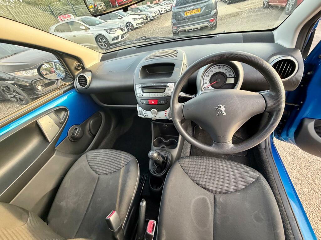 Peugeot 107 Black #18