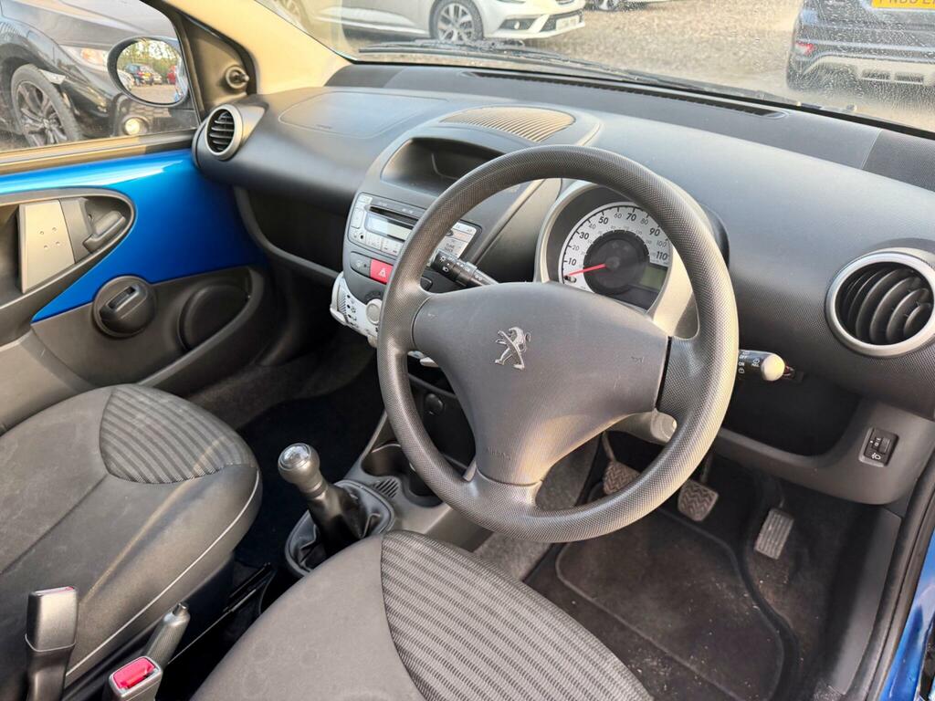 Peugeot 107 Black #42