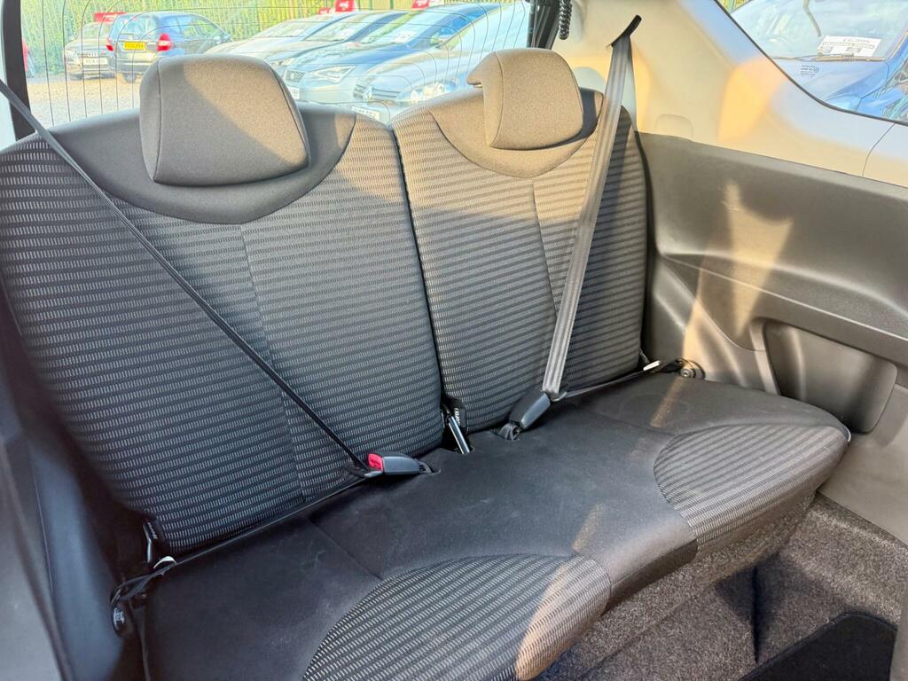 Peugeot 107 Black #22