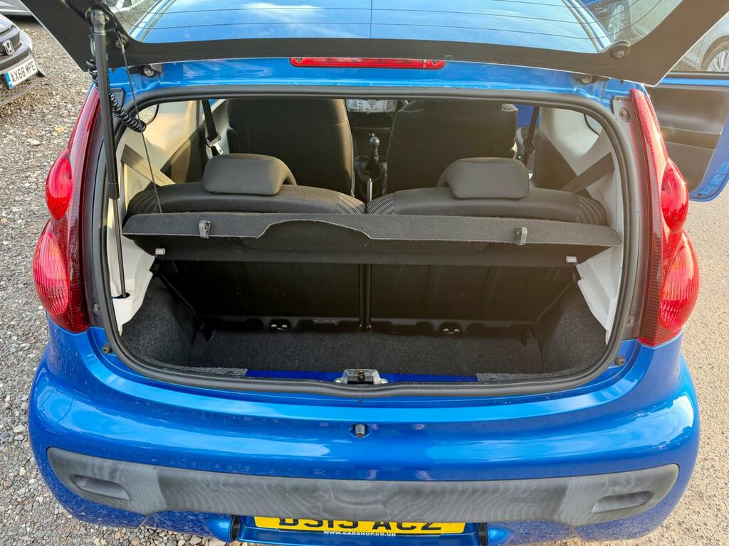 Peugeot 107 Black #38