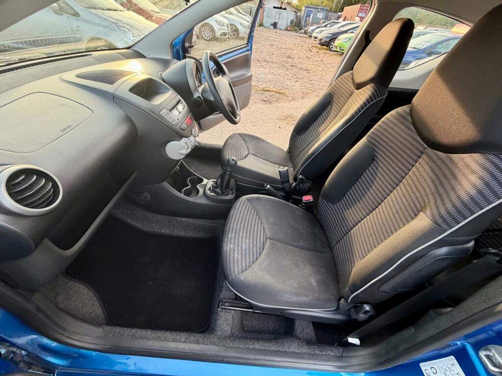 Peugeot 107 Black #39
