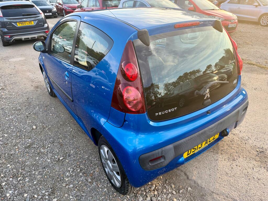 Peugeot 107 Active Blue #5