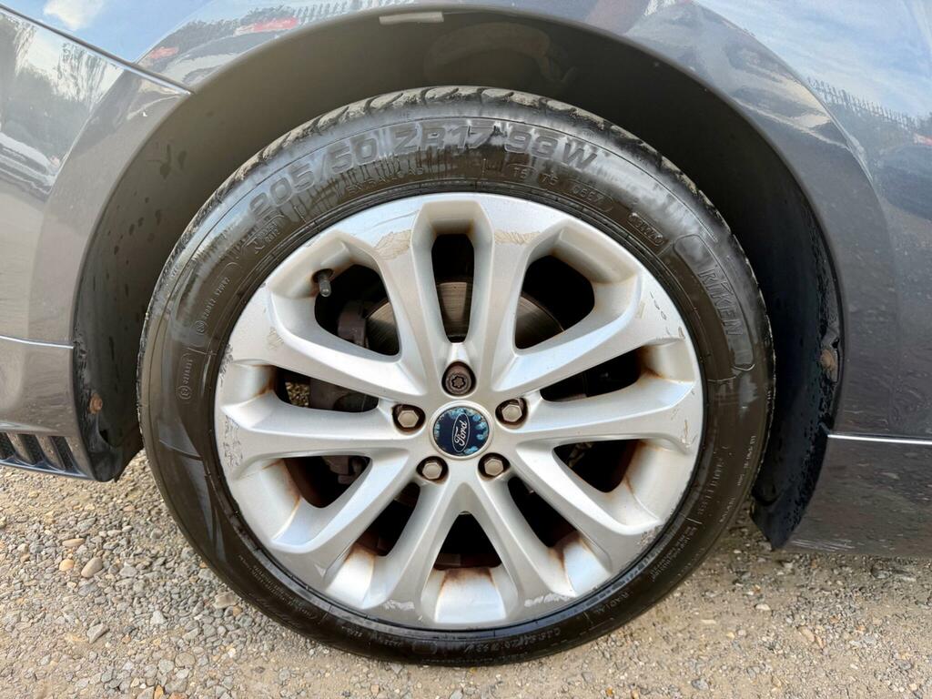 Ford Focus Zetec 5-Door Silver #33