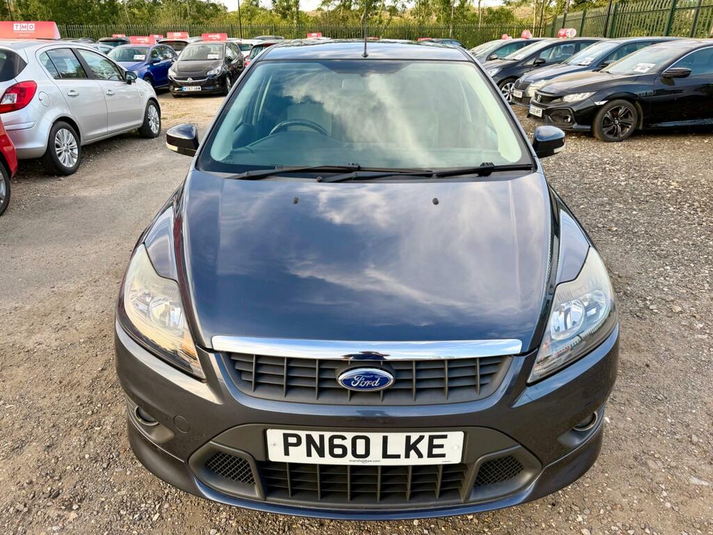 Ford Focus Zetec 5-Door Silver #2
