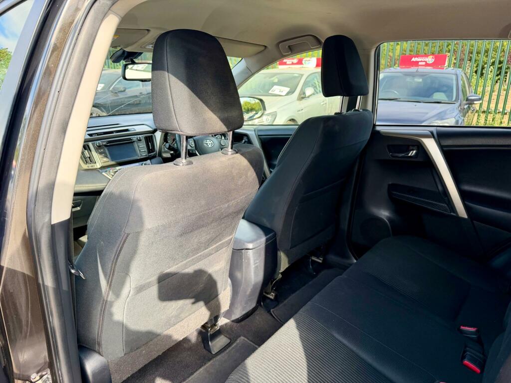 Toyota Rav 4 2L Invincible Grey #20