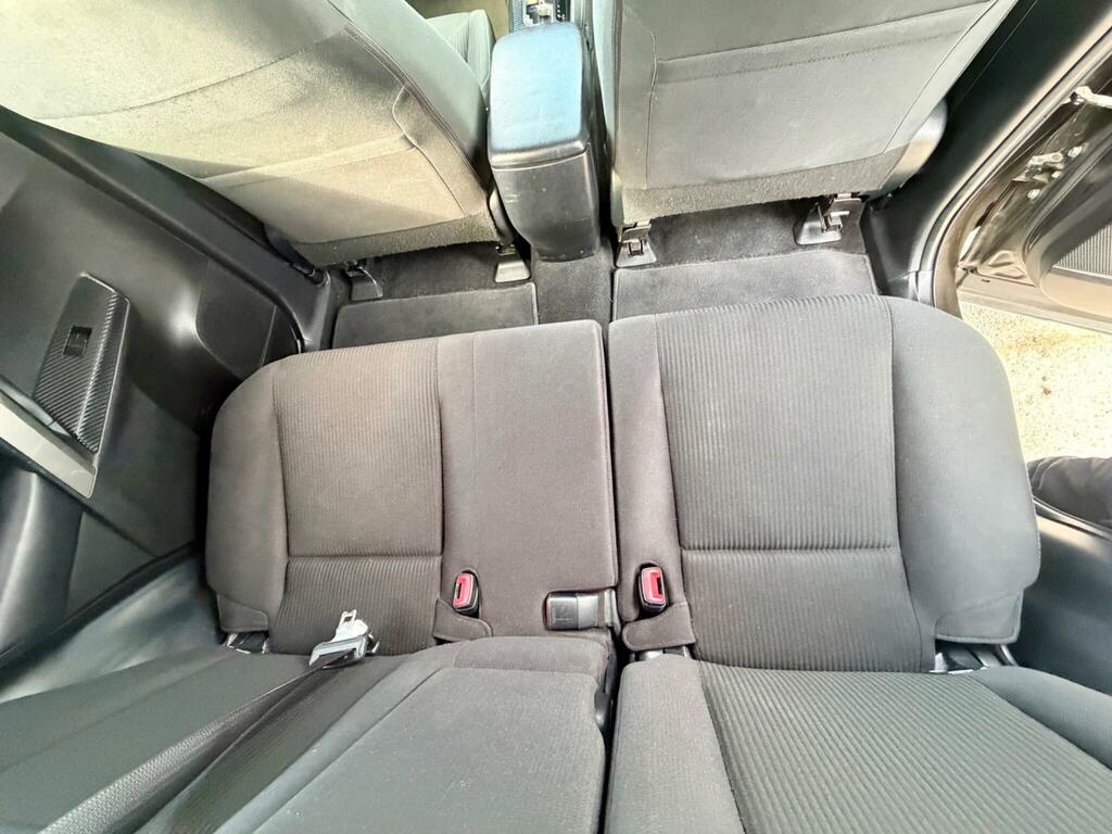 Toyota Rav 4 2L Invincible Grey #22