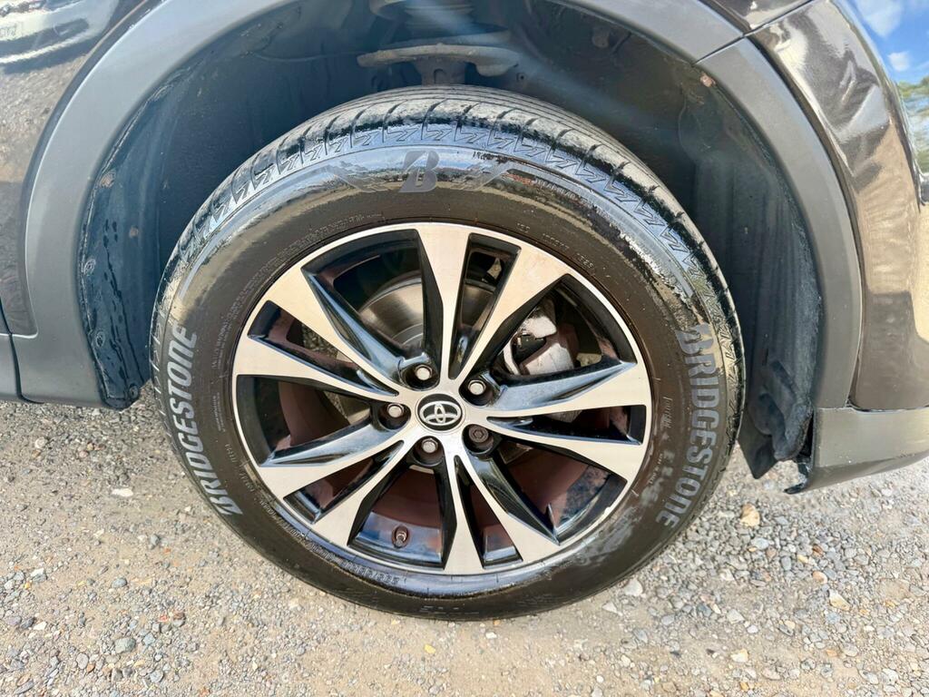 Toyota Rav 4 2L Invincible Grey #34