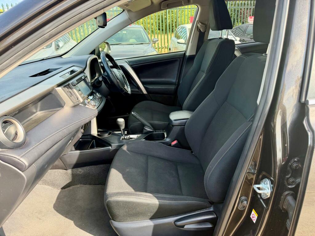 Toyota Rav 4 2L Invincible Grey #47