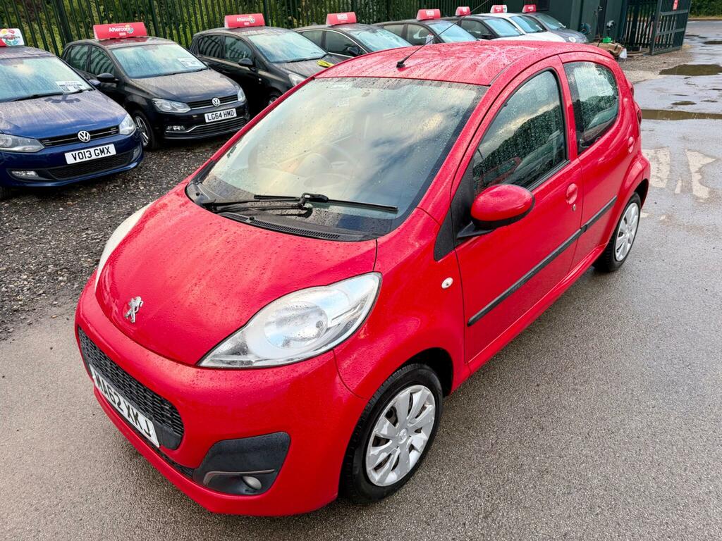 Peugeot 107 Active Red #3